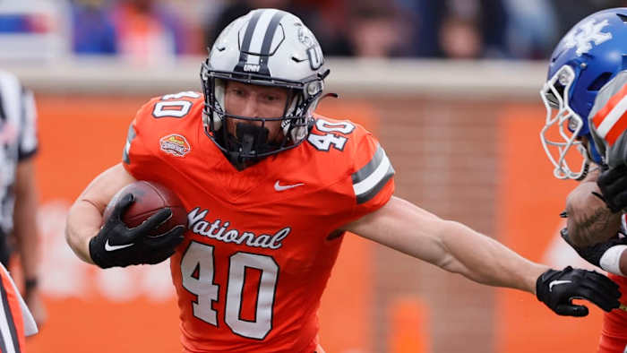 UNH running back Dylan Laube